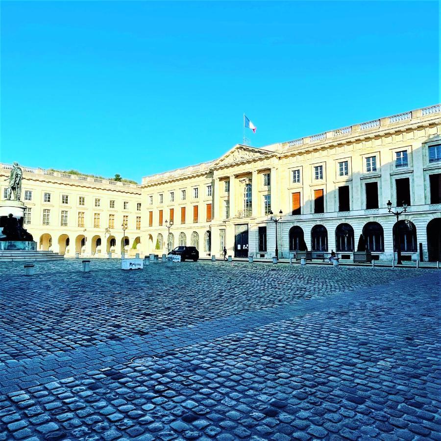 Studio Proche Hyper-Centre Avenue Jean Jaures Reimsアパートメント エクステリア 写真